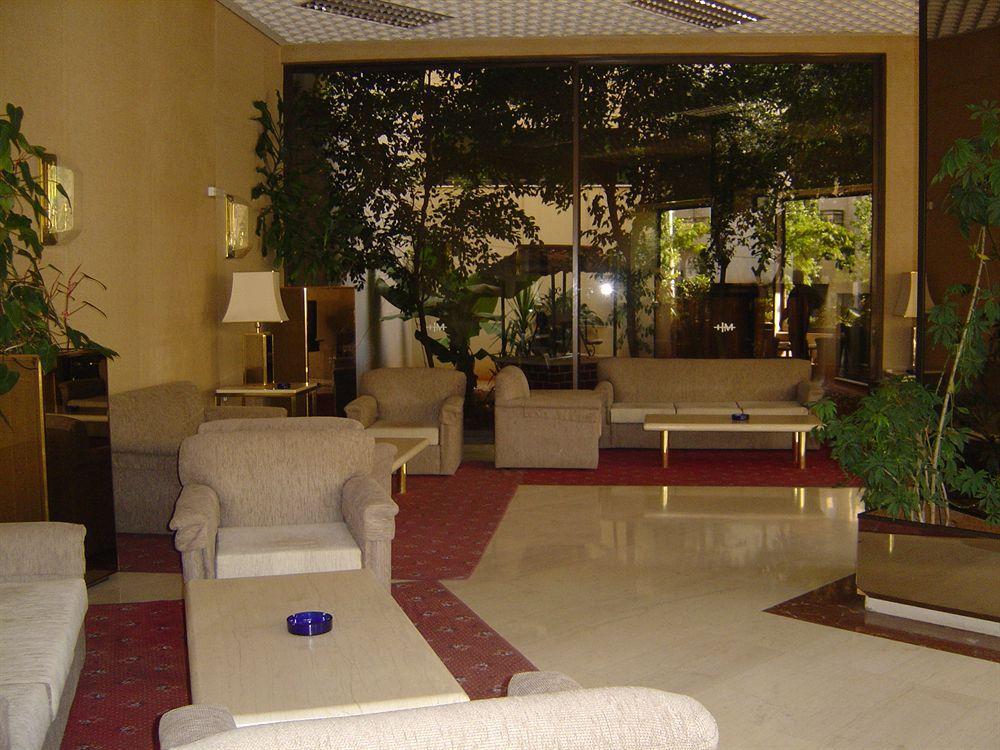 بيرايوس Hotel Mistral المظهر الداخلي الصورة